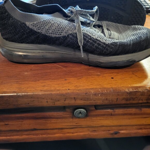 AVIA  O2 AIR MENS SHOES - Picture 3 of 3